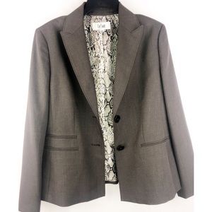 Le Suit woman blazer size 14